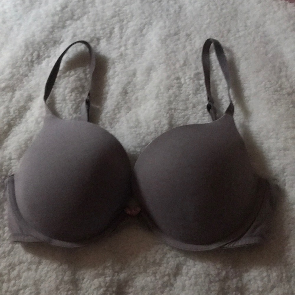 Victoria’s Secret Plunge Bra
